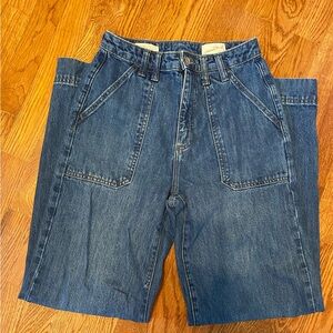 Universal Threads- High Rise Wide Leg Jeans